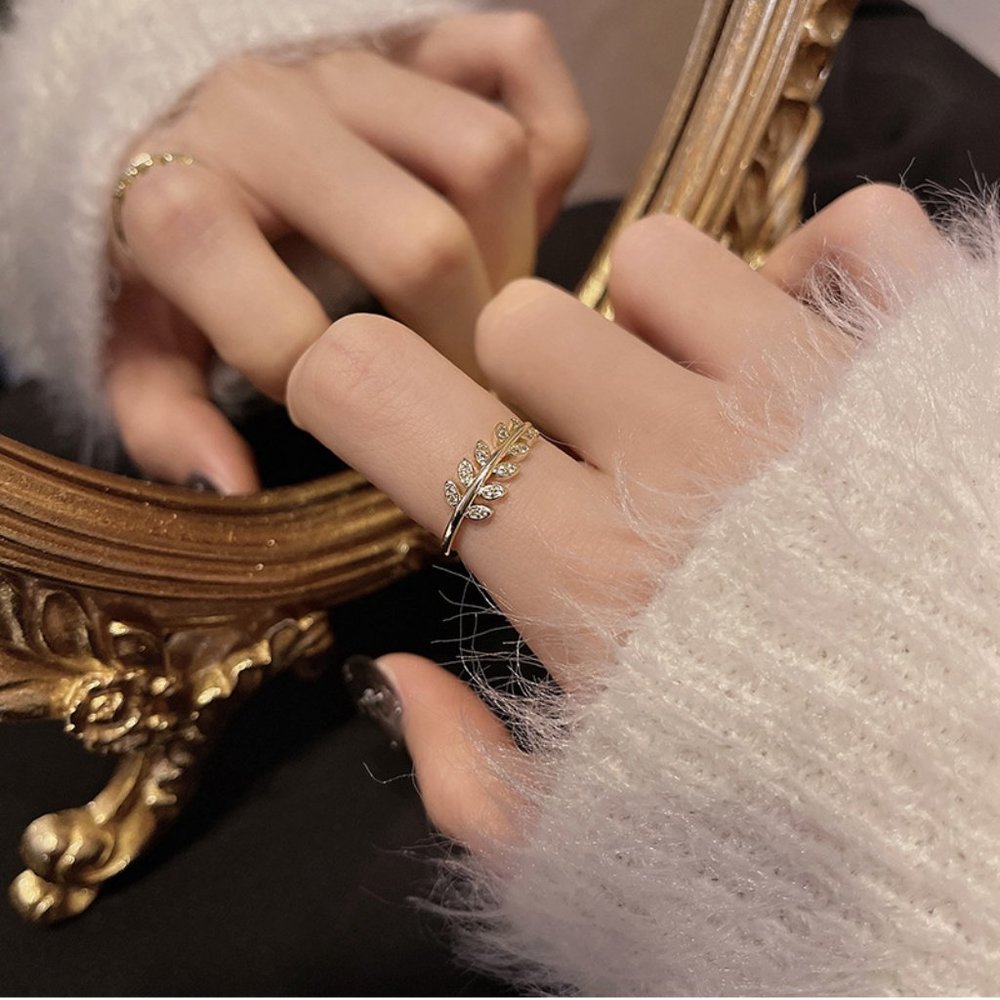 💕Last one Peace Oliver Leaf  Golden Ring - Picture 3 of 11